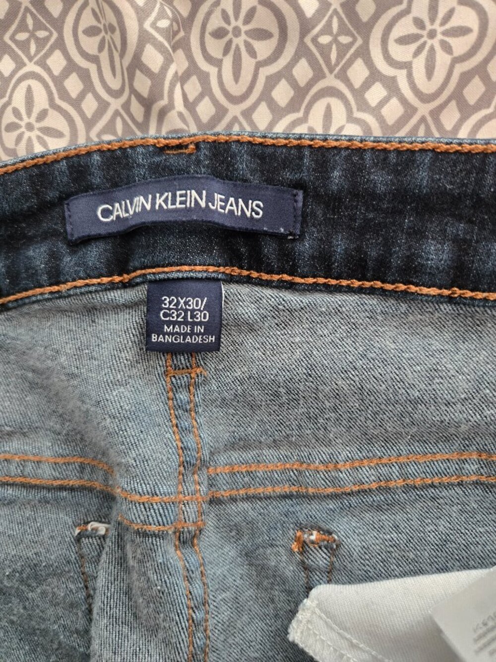 Calvin Klein 32x30 Dark Wash Skinny Stretch Jeans - Picture 3 of 7